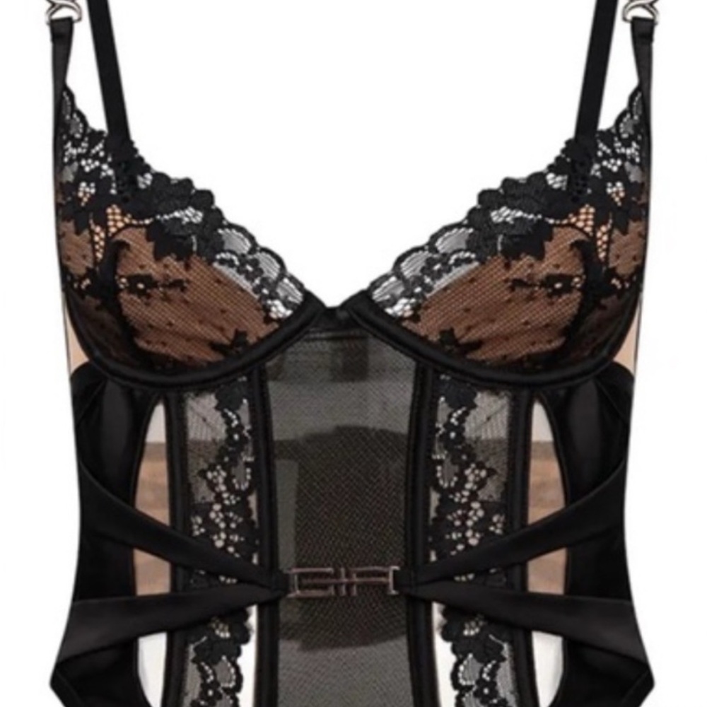 i am gia lace buster top
